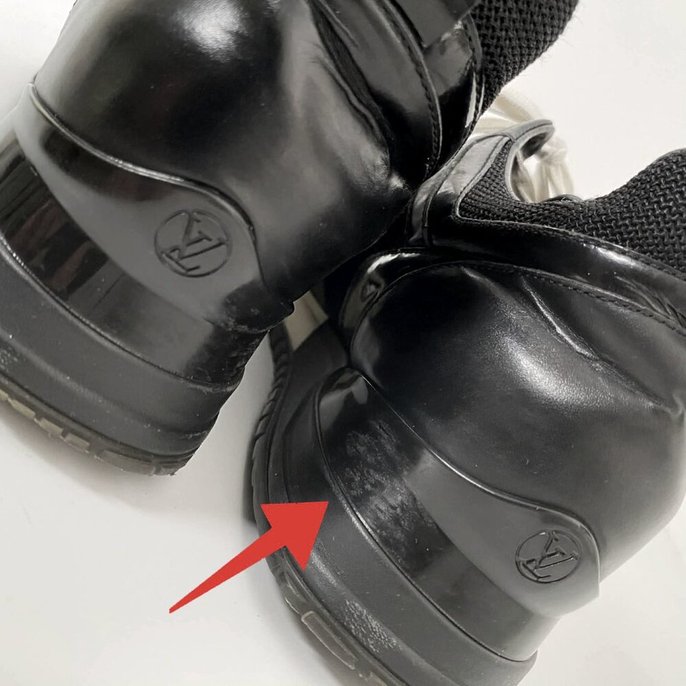 Vuitton sneakers - Run Away line - US7.5 - Picture 13 of 16